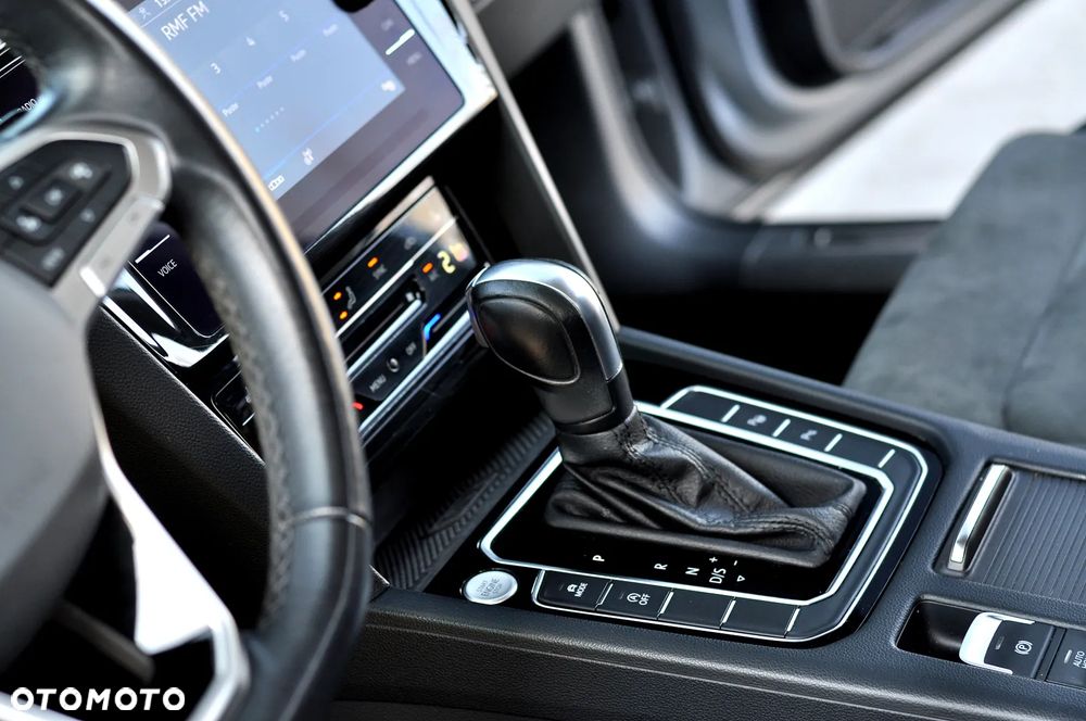 Volkswagen Passat 2.0 TDI EVO Elegance DSG - 25