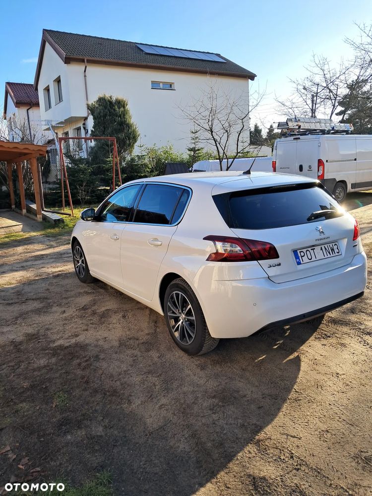 Peugeot 308 1.6 BlueHDi Allure S&S - 8