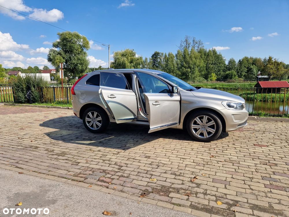 Volvo XC 60 D4 Drive-E Summum - 11
