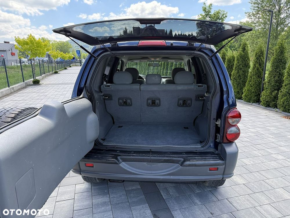 Jeep Cherokee 2.8 CRD Sport - 11
