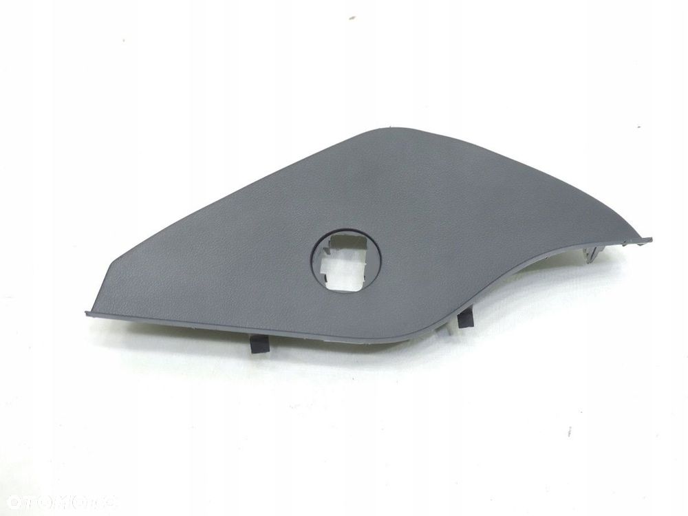 PLASTIK OSŁONA KONSOLI PRAWA KIA RIO III - 2