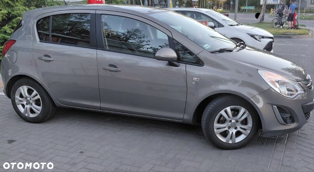 Opel Corsa - 2