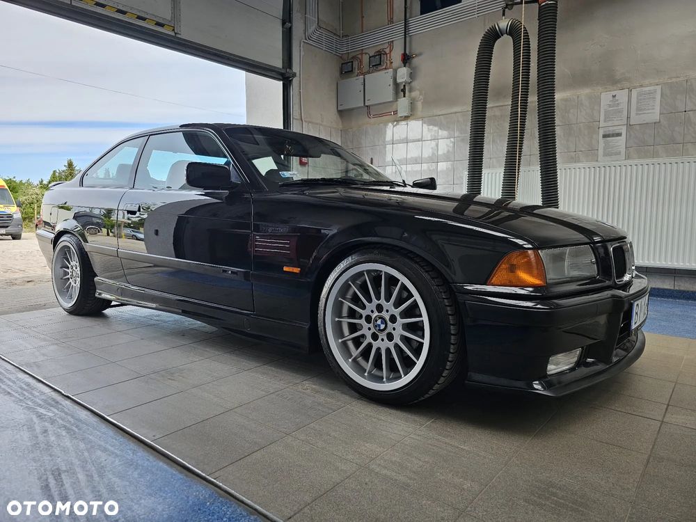 BMW Seria 3 328i - 8