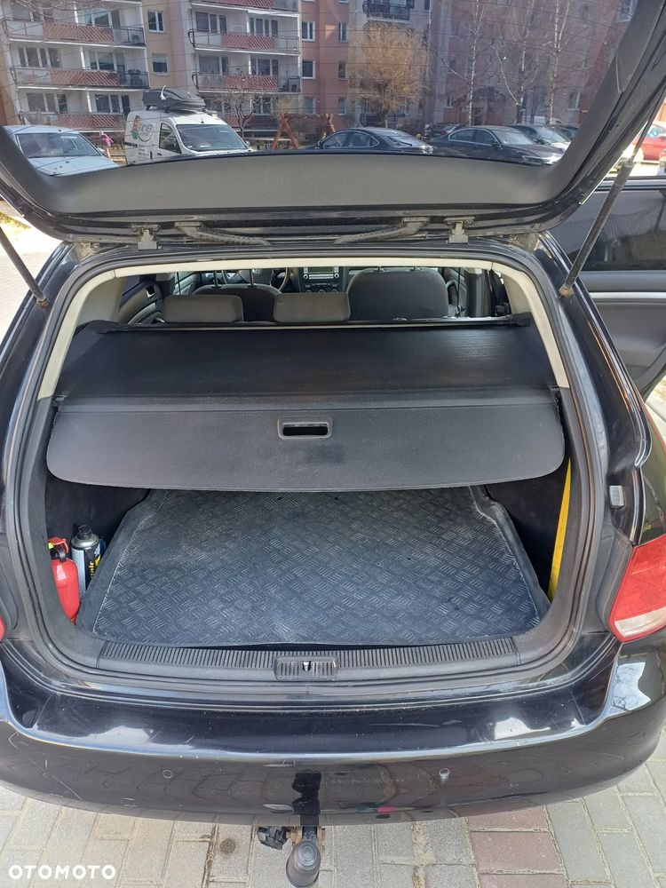 Volkswagen Golf 1.6 Comfortline - 6