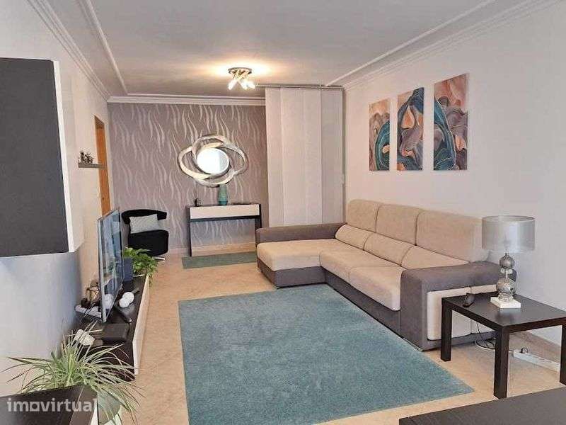T2 com Garagem e Arrecadação – Vila Franca de Xira - Grande imagem: 3/12