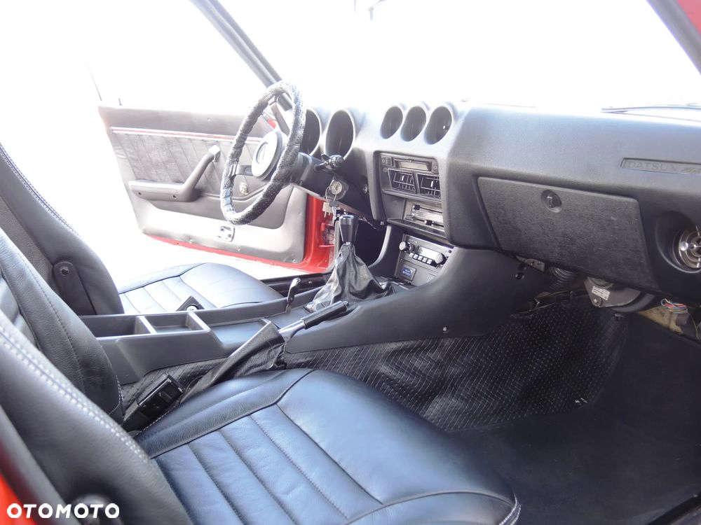 Nissan Inny - 32