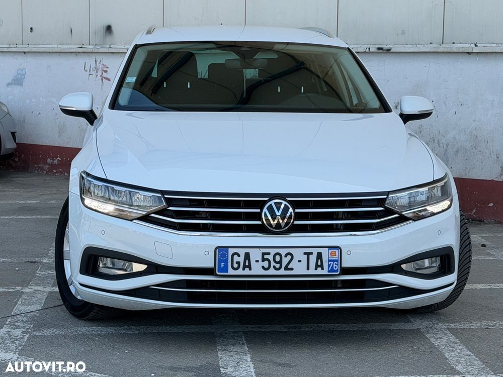Volkswagen Passat 2.0 TDI SCR DSG Comfortline - 2