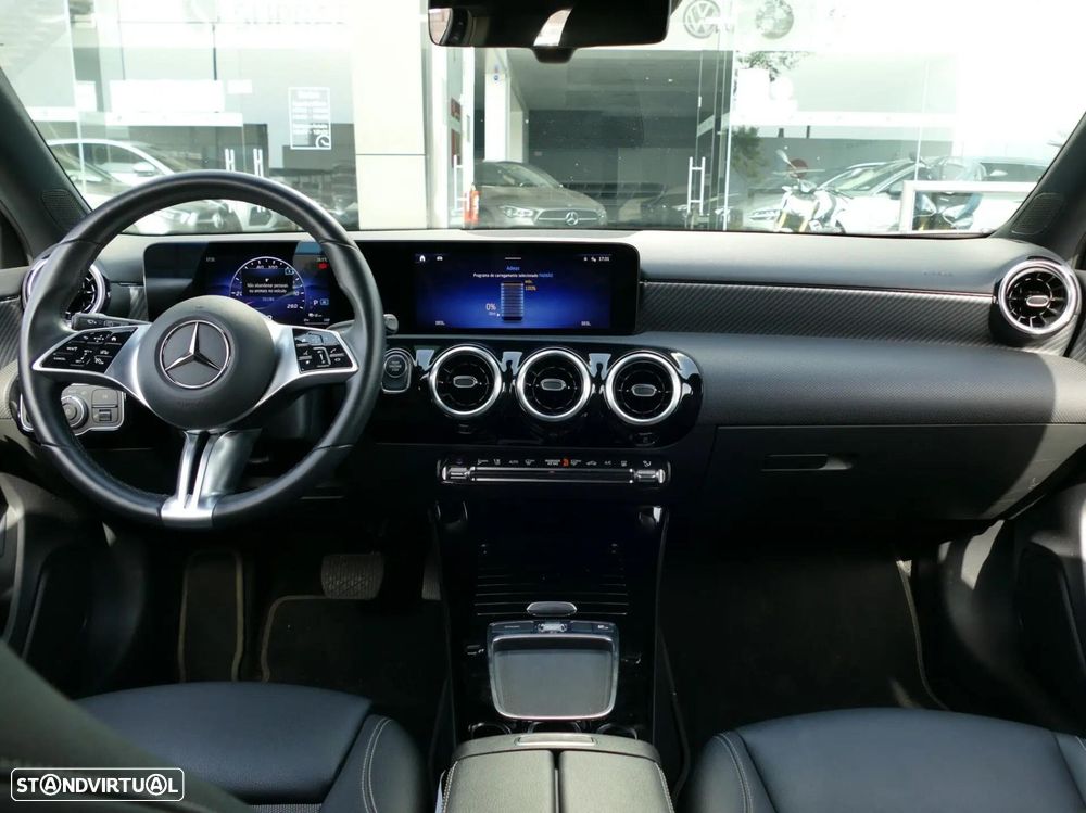 Mercedes-Benz A 250 e Progressive - 36