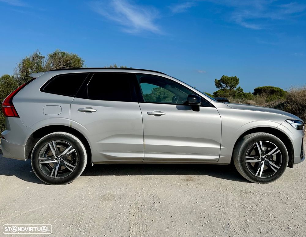 Volvo XC 60 2.0 T6 PHEV R-Design AWD - 7