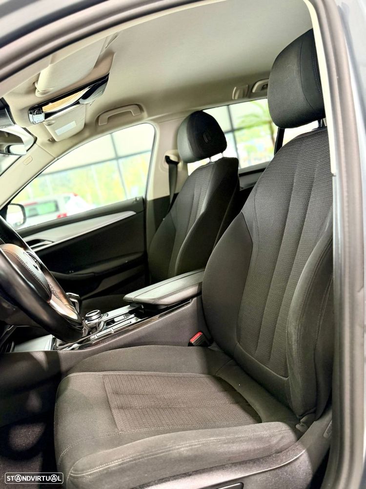 BMW 520 d Line Luxury - 14