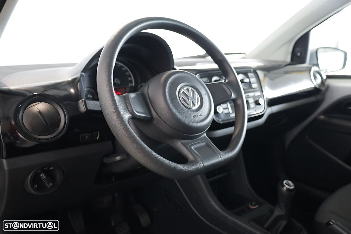 VW Up! - 6