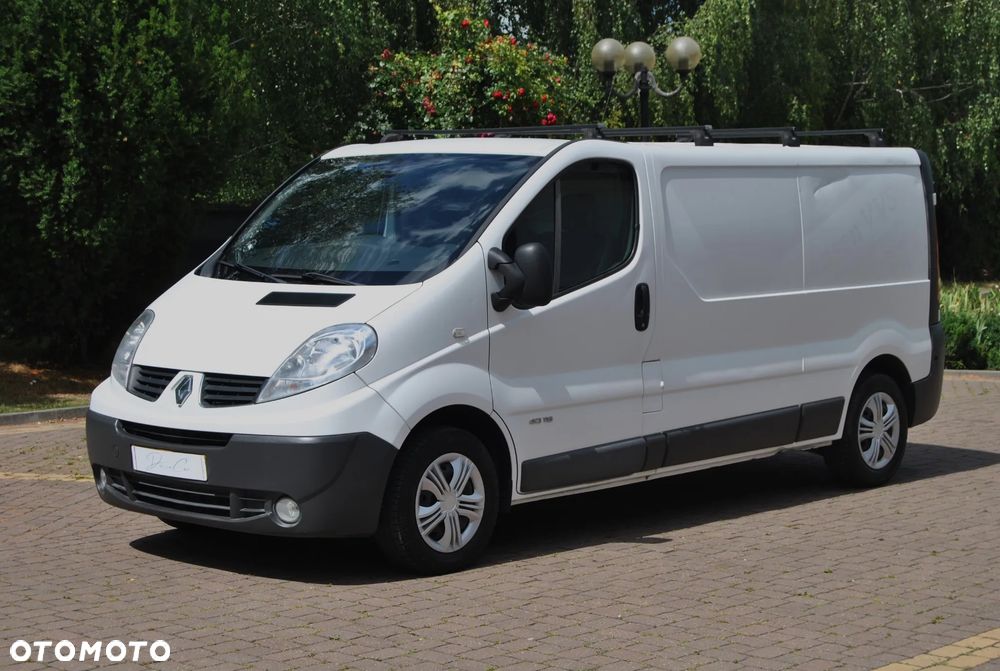 Renault Trafic - 1