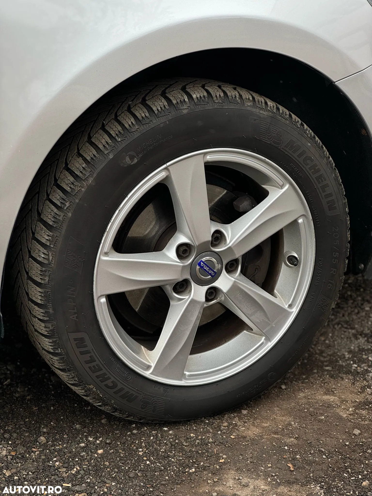 Volvo V40 D2 - 20