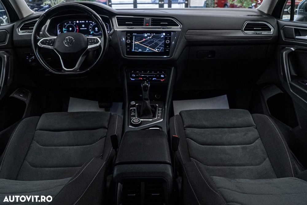 Volkswagen Tiguan 2.0 TDI SCR DSG 4Motion Elegance - 36