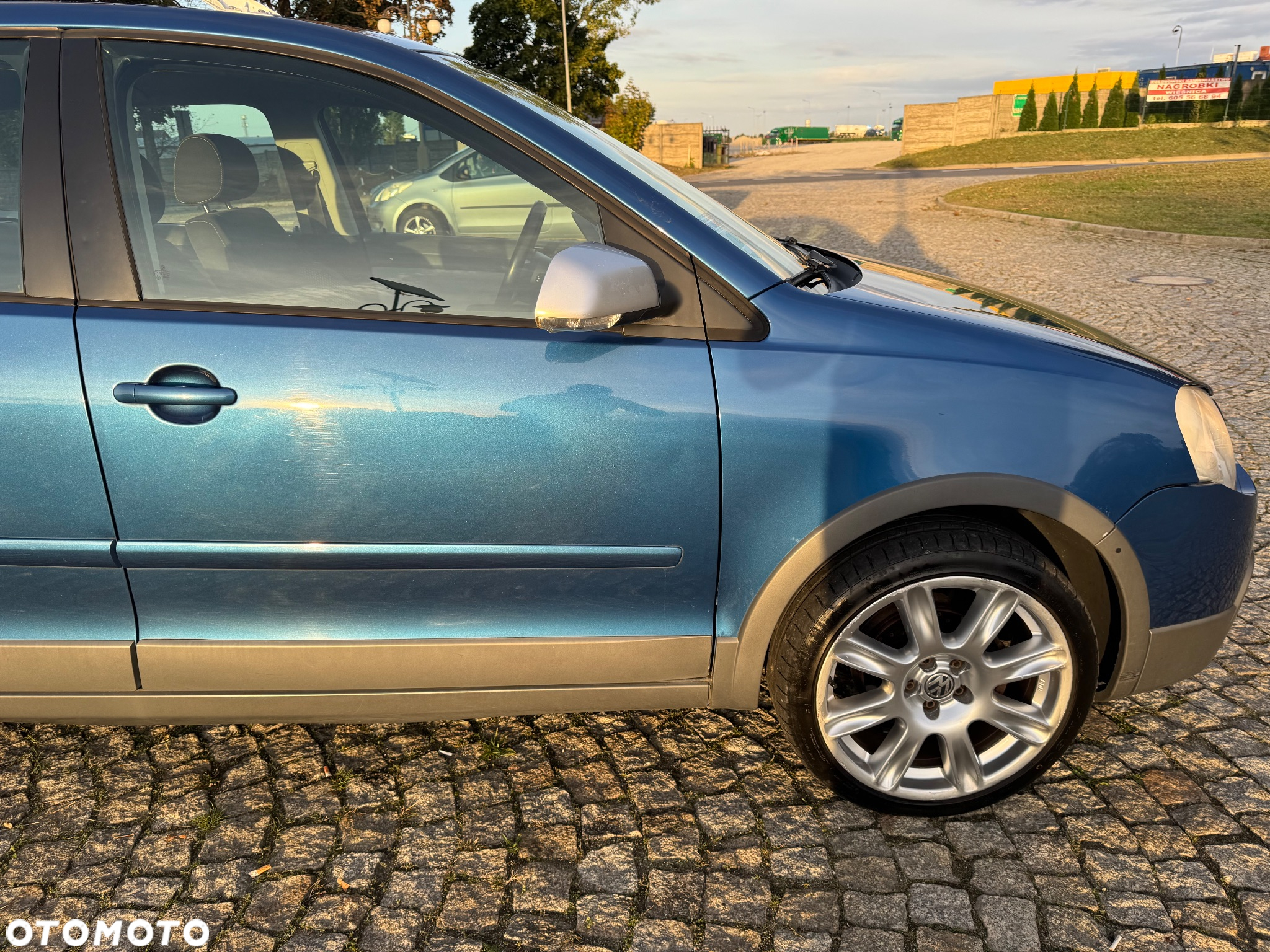 Volkswagen Polo - 8