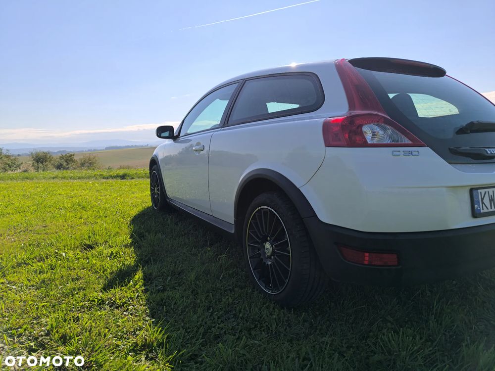 Volvo C30 1.6D - 10