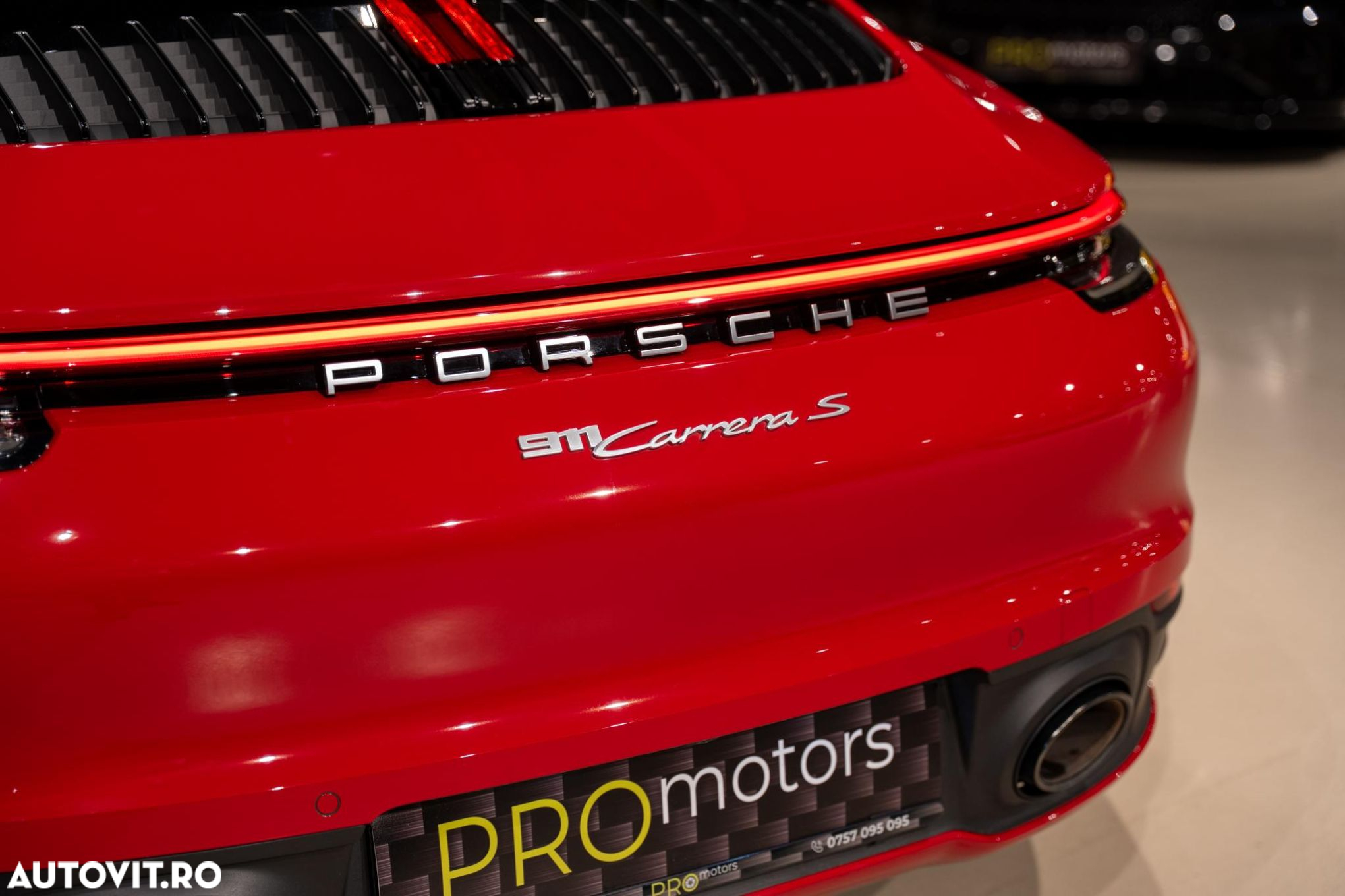 Porsche 911 Carrera S - 20