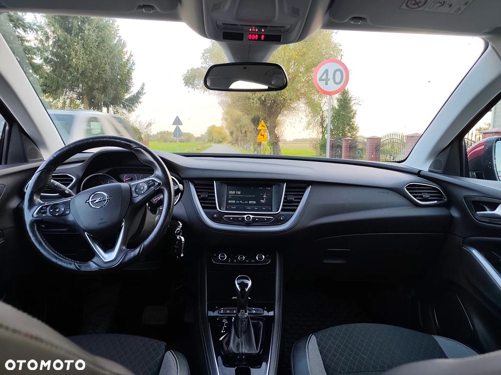 Opel Grandland X 1.5 CDTI Enjoy S&S - 10