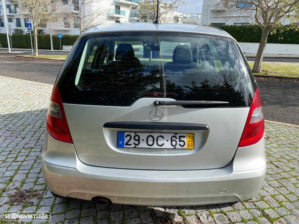 Mercedes-Benz A 160 BlueEFFICIENCY Avantgarde Special Edition - 4