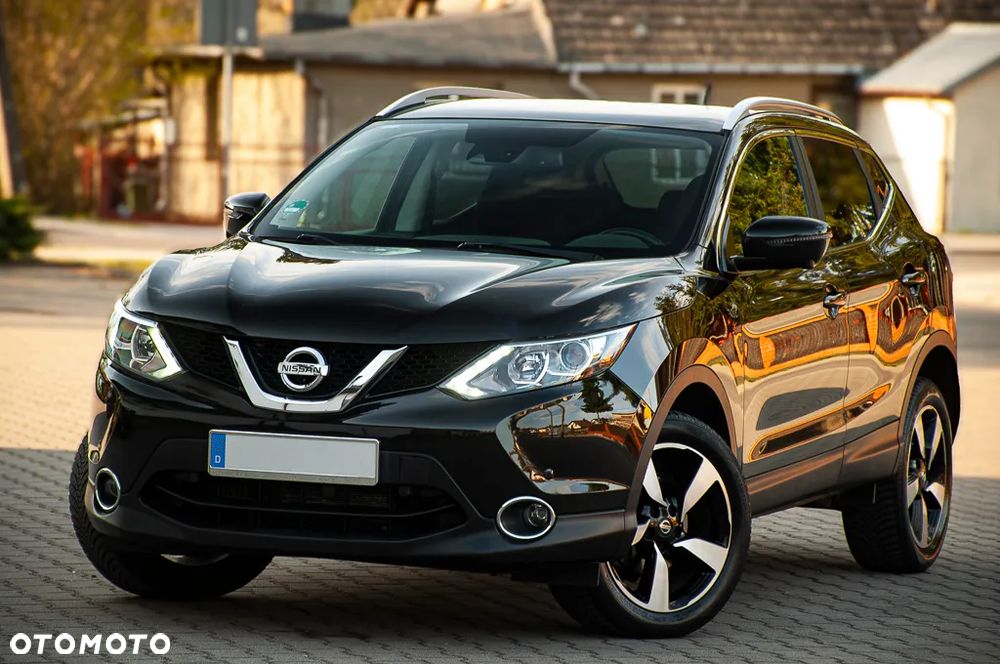 Nissan Qashqai - 2
