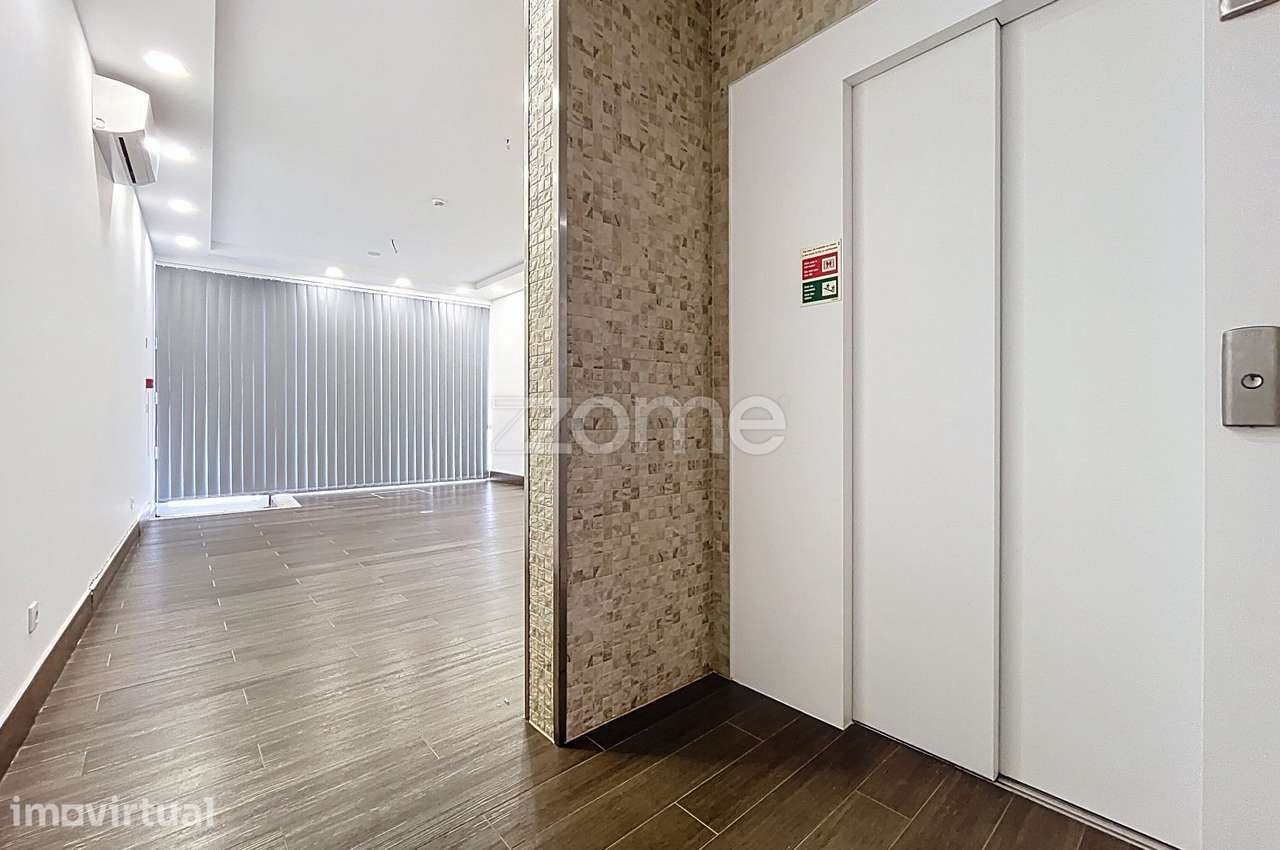 Apartamento T6+ em Buarcos e São Julião, €825.000