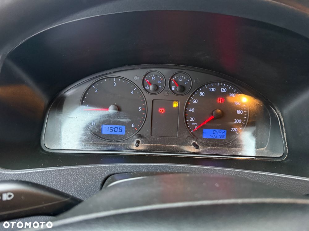 Volkswagen Transporter - 10