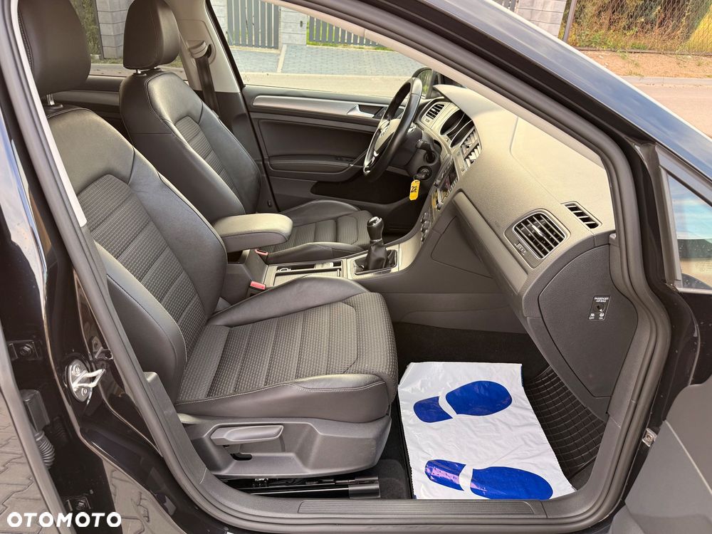 Volkswagen Golf 1.4 TSI BMT Highline - 20