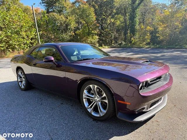 Dodge Challenger - 5