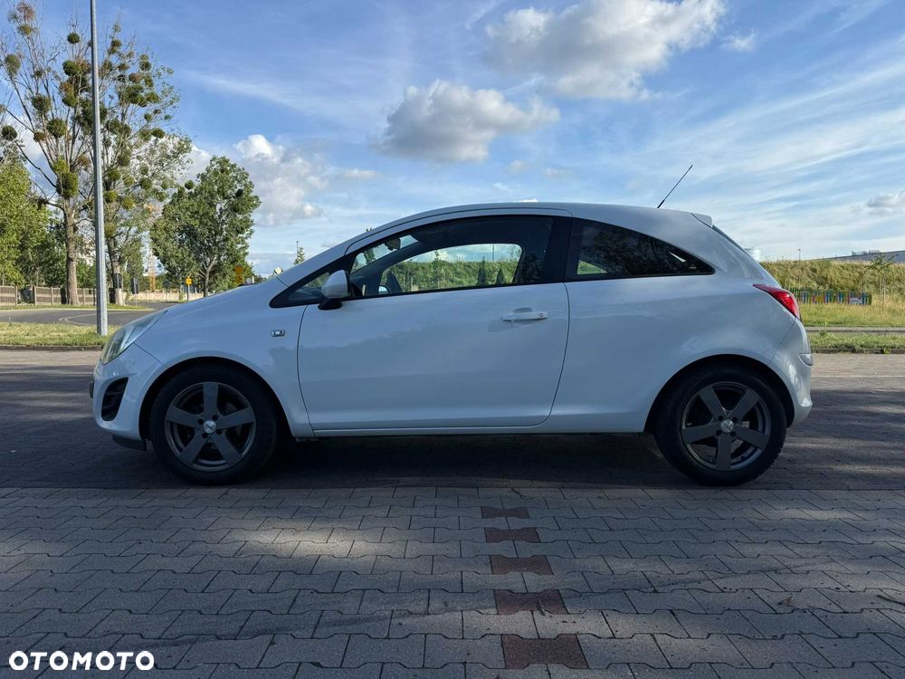 Opel Corsa - 8