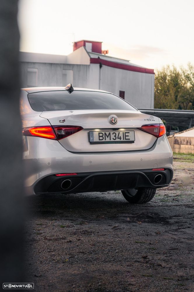 Alfa Romeo Giulia 2.0 T Veloce Ti Q4 AT8 - 20