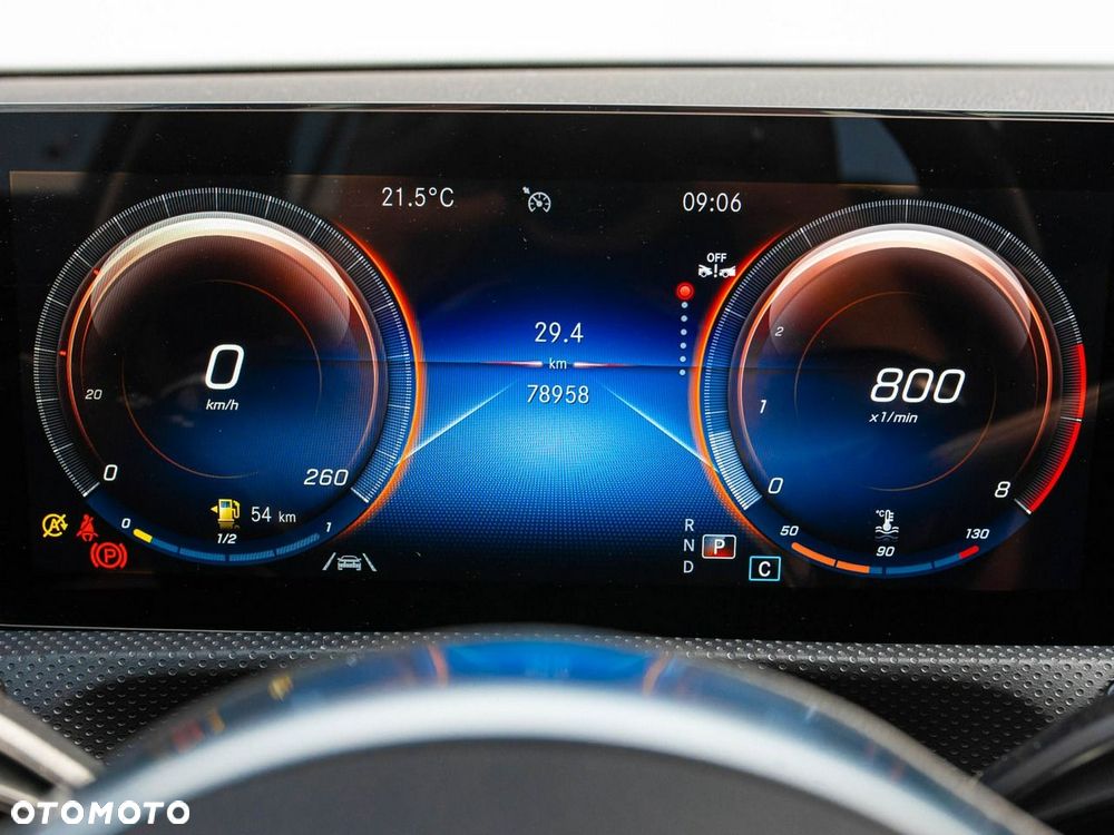 Mercedes-Benz CLA 200 mHEV 7G-DCT - 12