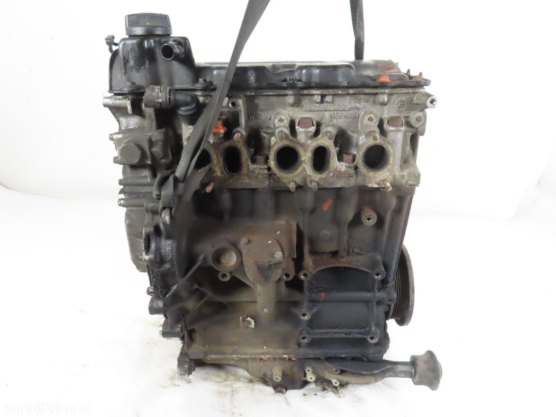 SILNIK VW PASSAT B5 2.3 VR5 AGZ - 1