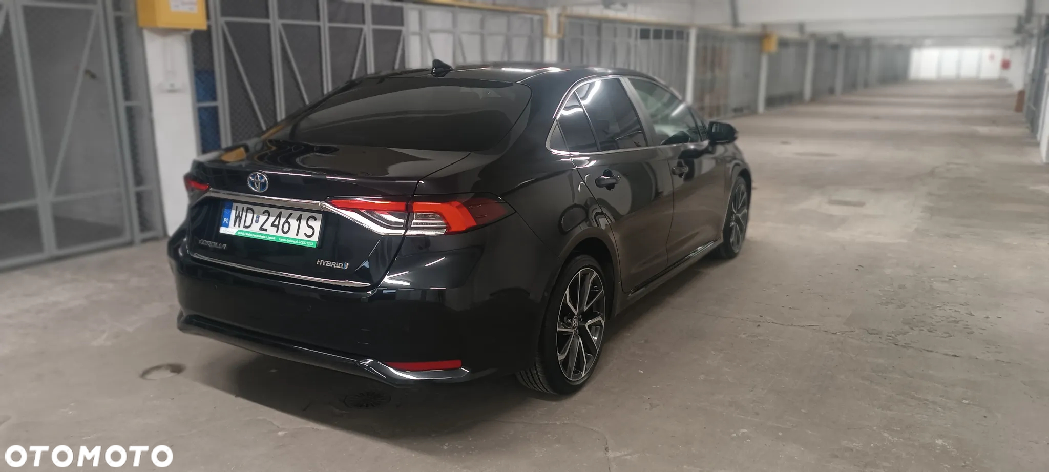 Toyota Corolla 1.8 Hybrid Executive - 8