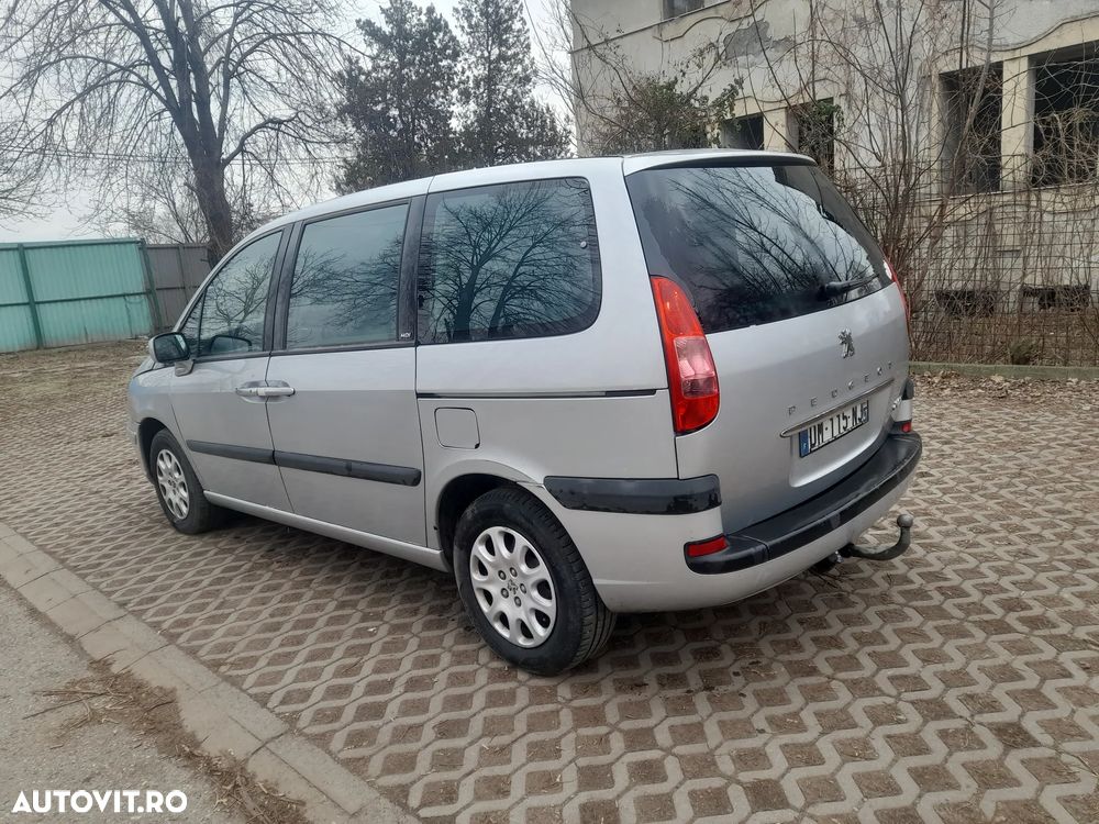 Peugeot 807 2.2HDi ST - 1