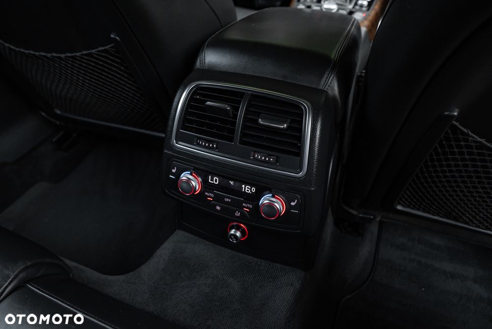 Audi A6 Avant 3.0 TFSI Quattro S tronic - 28