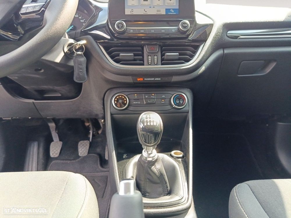 Ford Fiesta 1.5 TDCi Titanium - 11