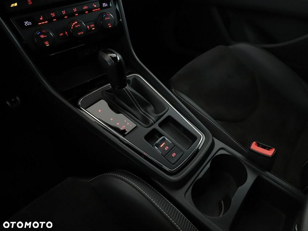 Seat Leon 2.0 TSI Cupra 290 S&S DSG - 32