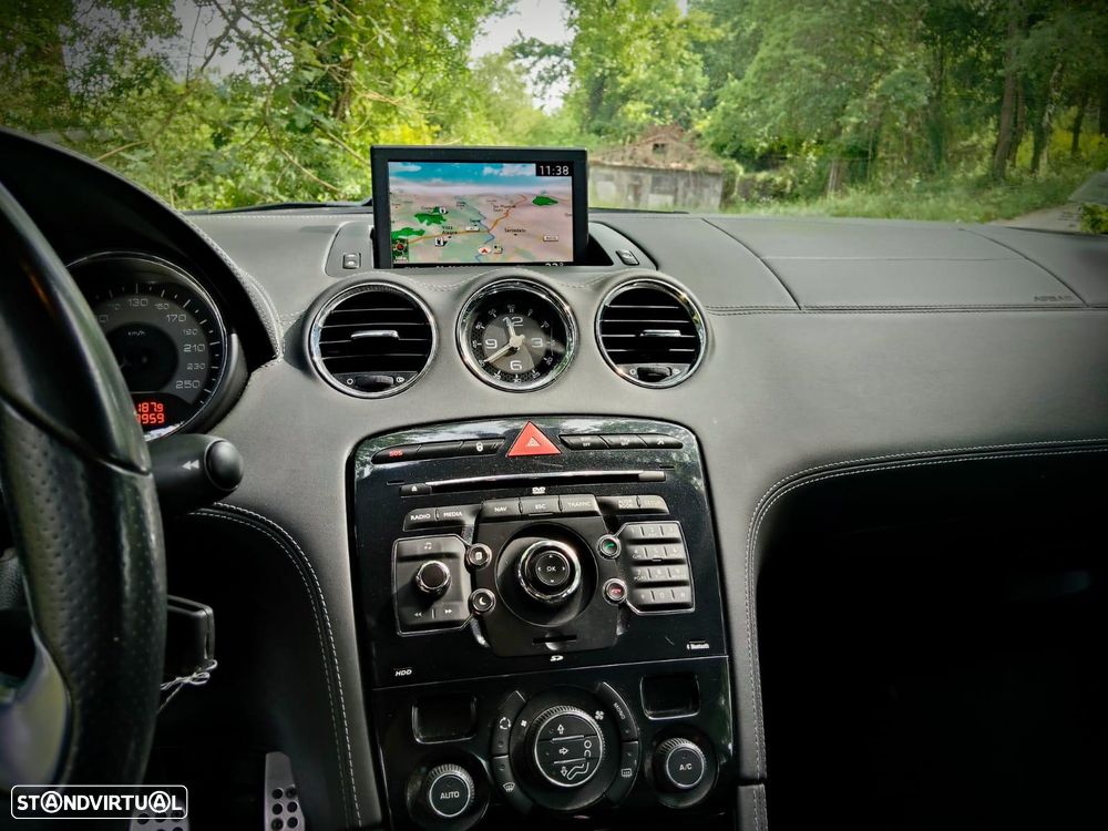 Peugeot RCZ 1.6 155 THP - 10