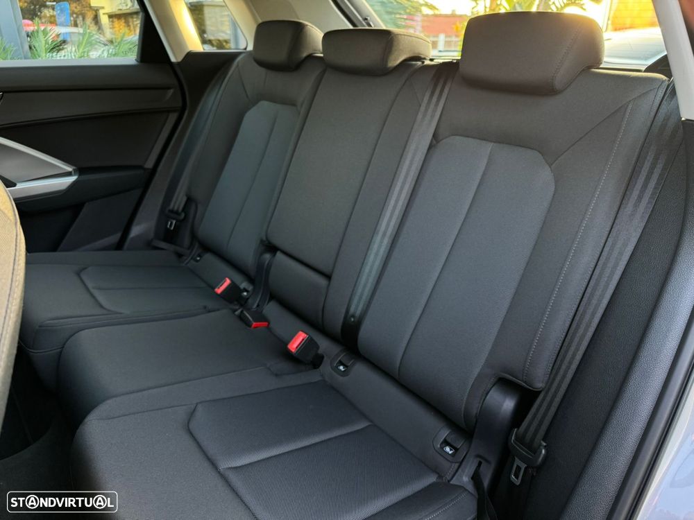 Audi Q3 45 TFSIe S tronic - 18