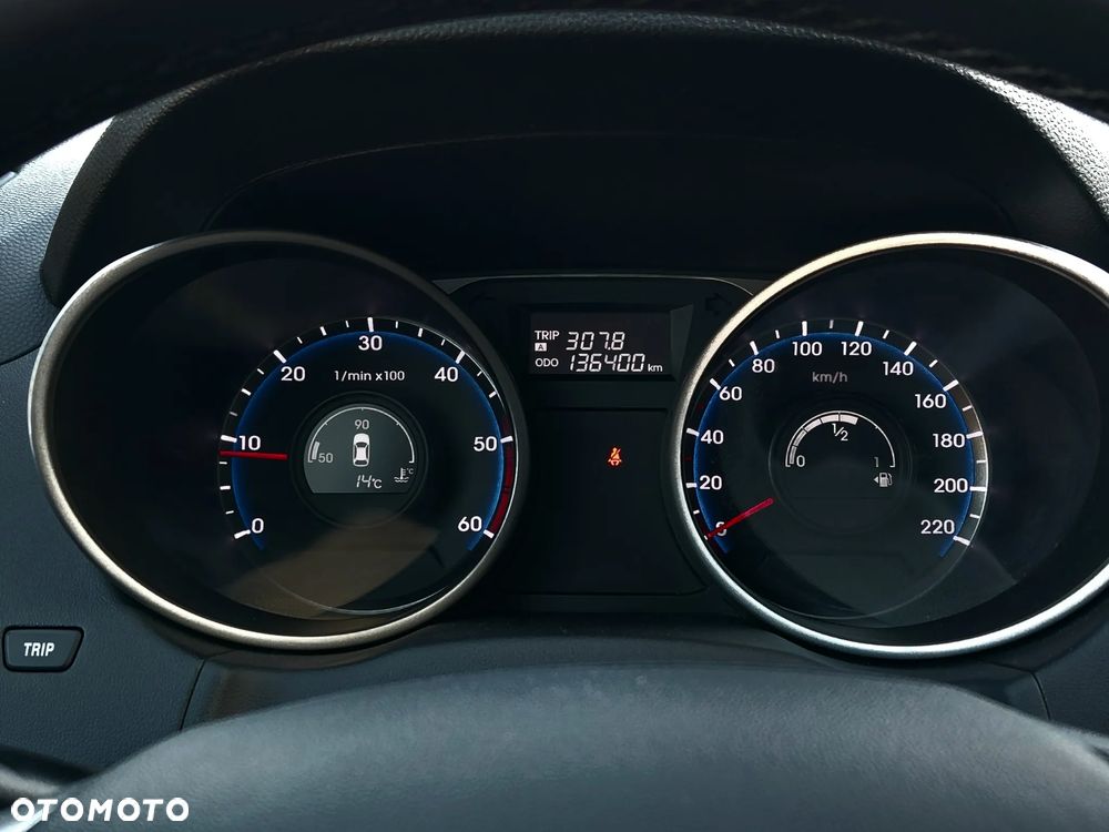 Hyundai ix35 - 40