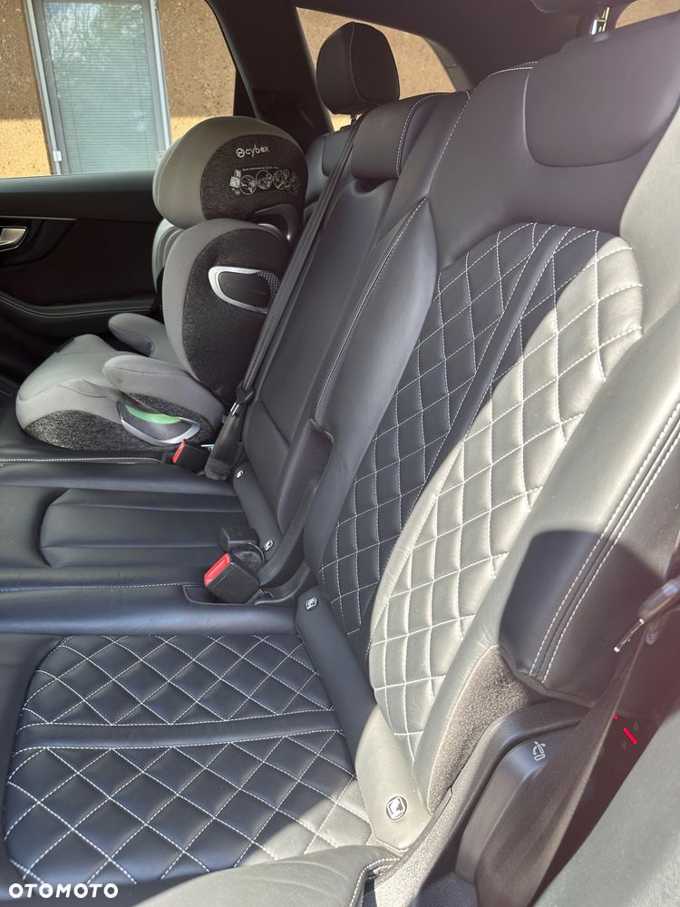 Audi SQ7 4.0 TDI Quattro Tiptronic - 8