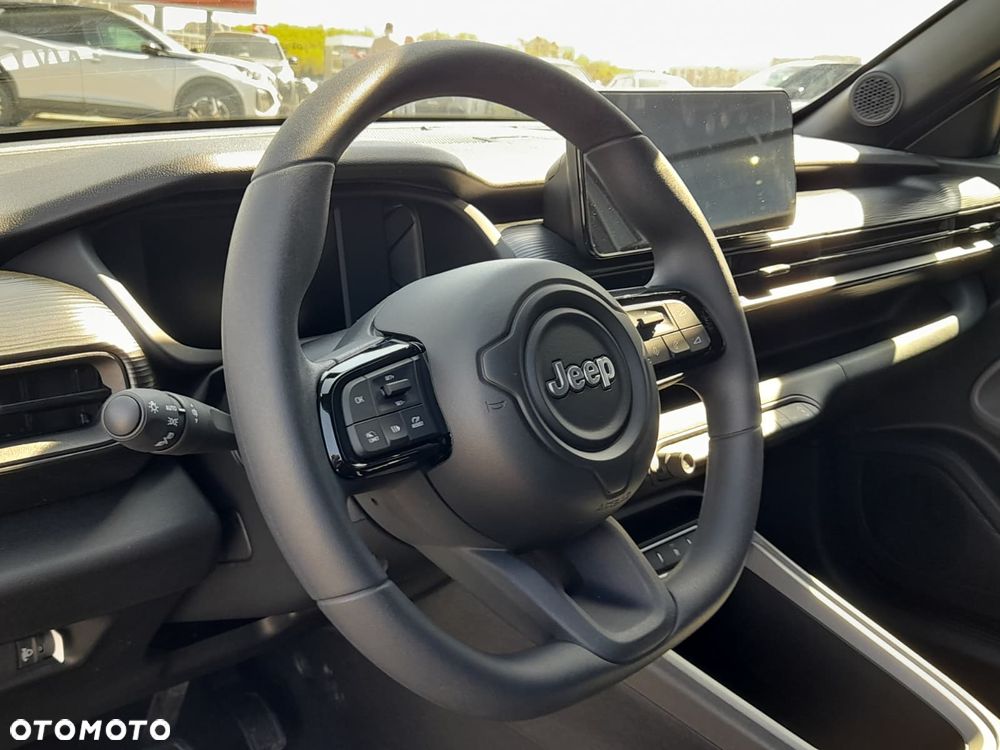 Jeep Avenger - 10
