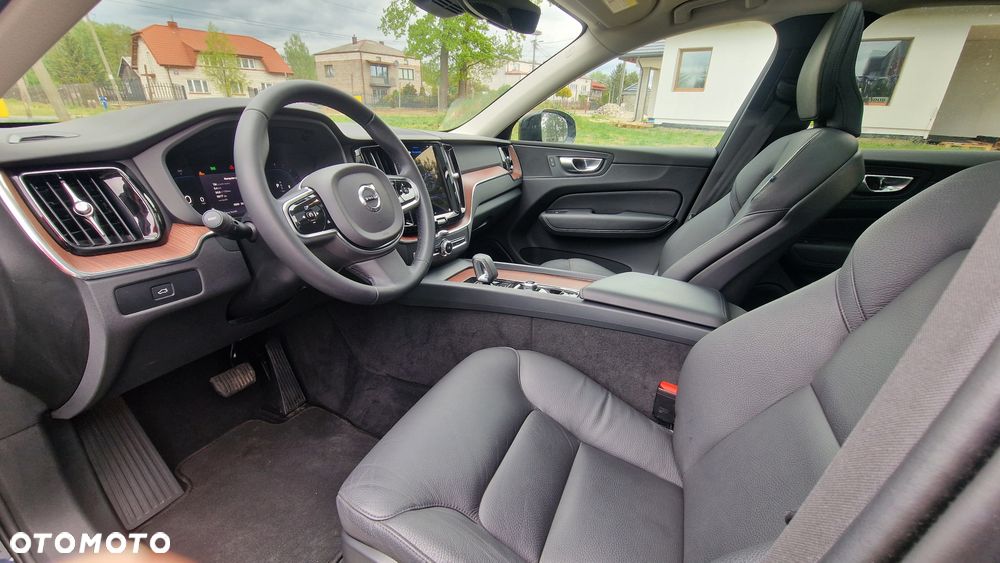 Volvo XC 60 B5 B AWD Geartronic RDesign - 10