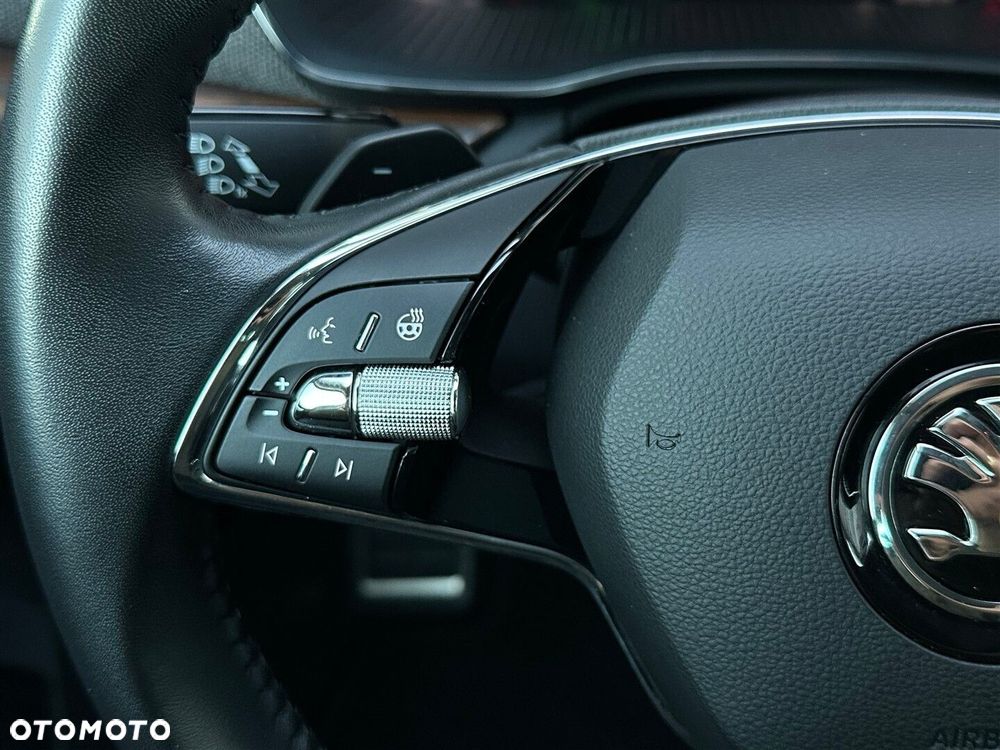 Skoda Octavia 2.0 TDI 4x4 Scout DSG - 17