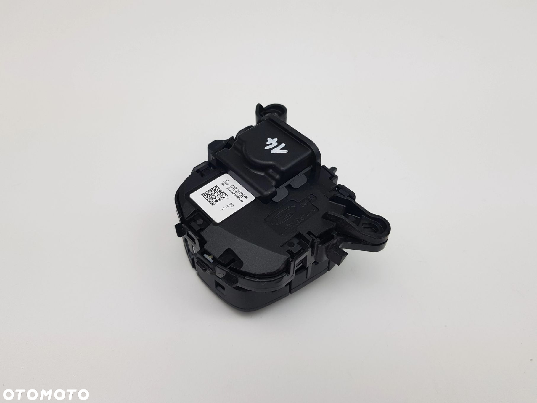 NOWY Przycisk Przełącznik sterowania tempomatu Ford Focus Fiesta 2018 - 6
