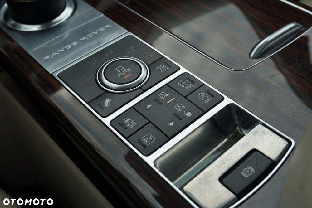 Land Rover Range Rover - 23