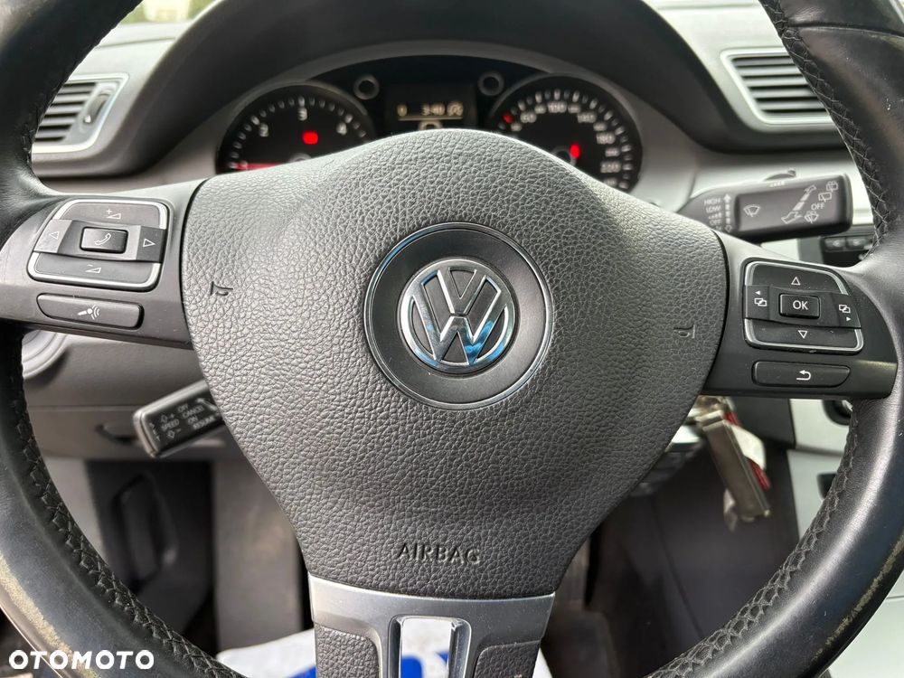 Volkswagen Passat 1.6 TDI BlueMotion - 13