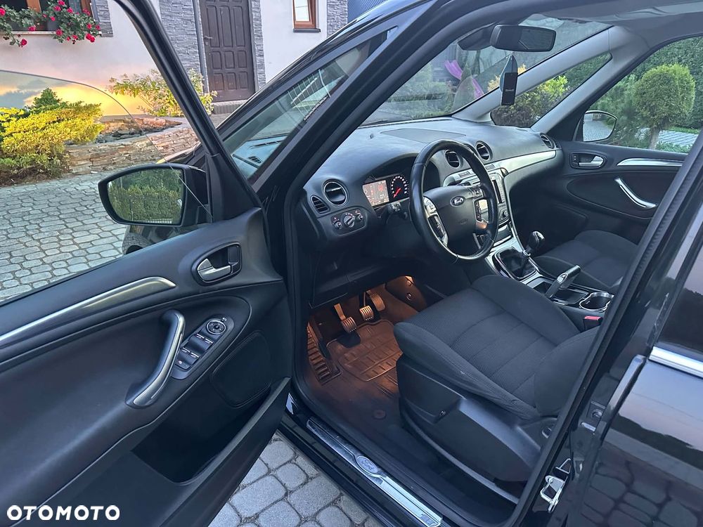Ford Galaxy 2.0 TDCi Titanium - 11