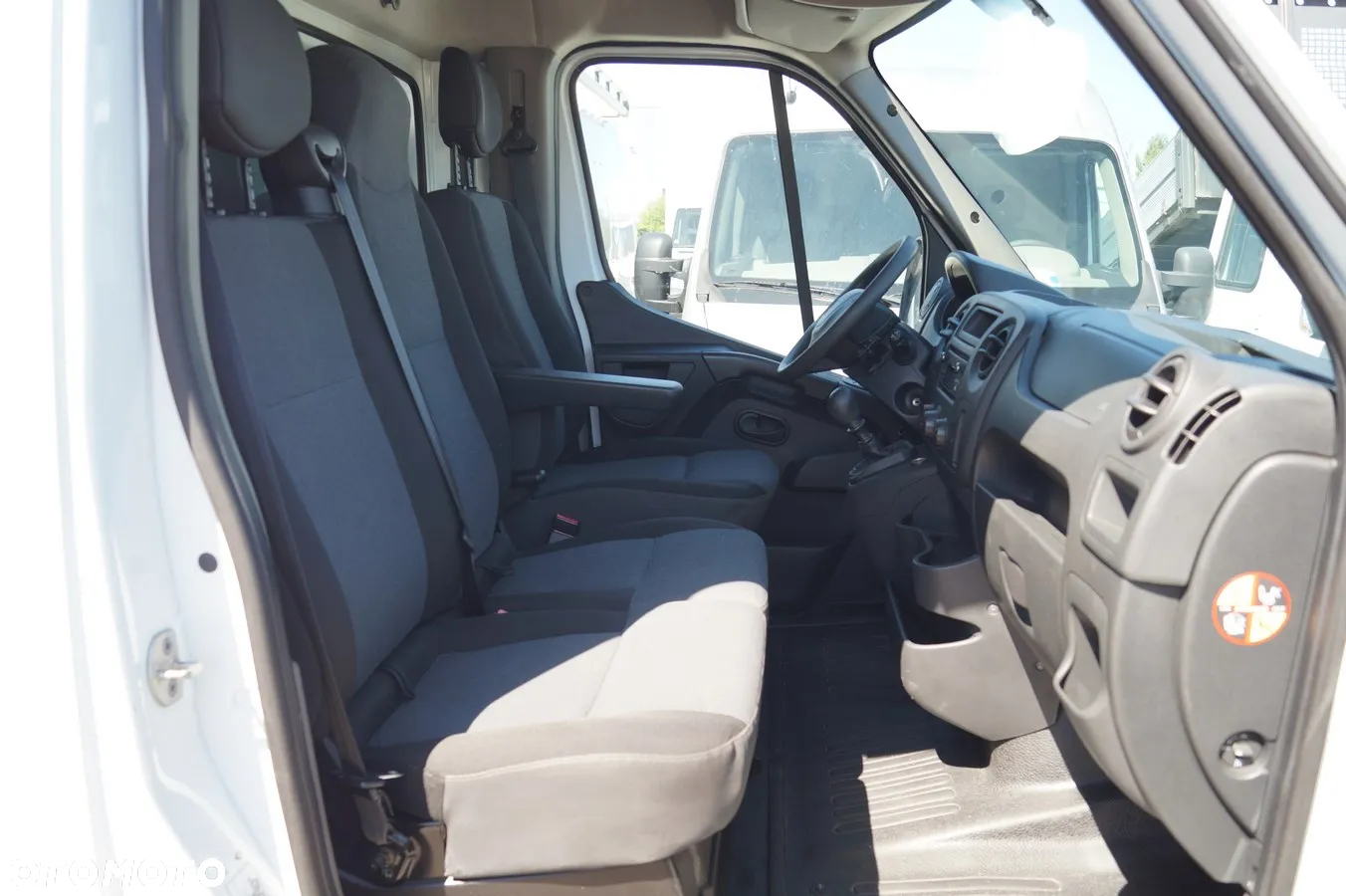 Renault Master - 33