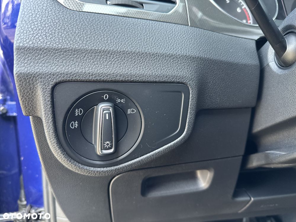 Volkswagen Golf Sportsvan - 14